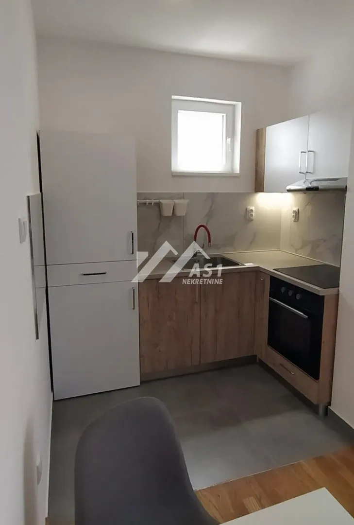Izdavanje, jednosoban stan, 37m², Telep, Novi Sad Sve Podlokacije