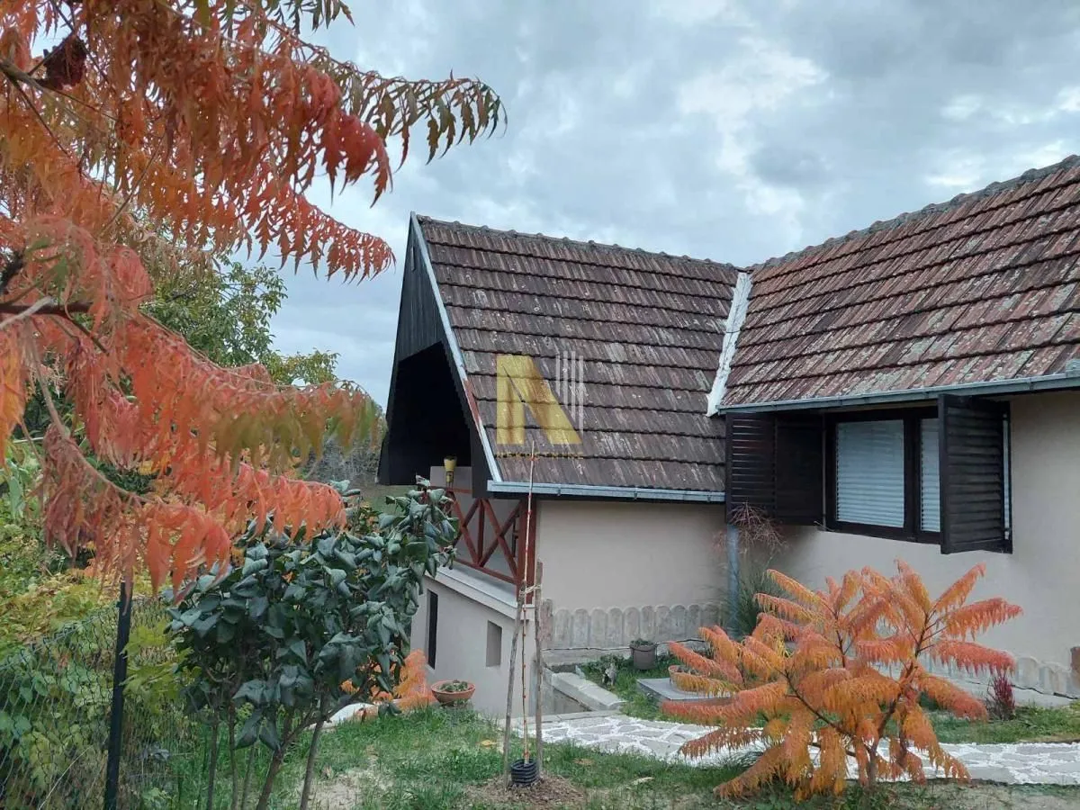 Prodaja, kuća, 94m², Čortanovci, Inđija