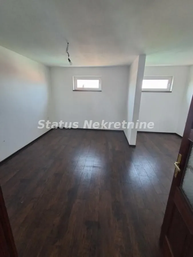 Izdavanje, trosoban stan, 80m², Futog, Novi Sad Sve Podlokacije
