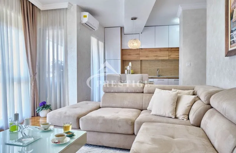 Prodaja, dvosoban stan, 70m², Drač, Podgorica