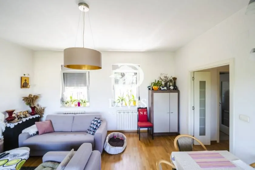 Sale, three bedroom apartment, 75m², Banovo Brdo, Beograd