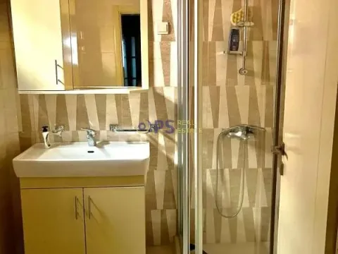 Prodaja, kuća, 275m², Bar, Crna Gora - image 5