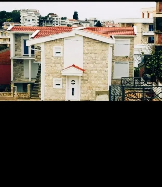 Izdavanje, kuća, 60m², Djerane, Ulcinj