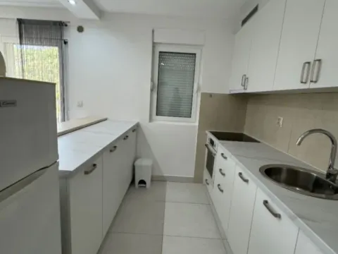 Izdavanje, jednosoban stan, 60m², Bečići, Budva - image 9