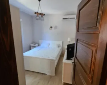 Rent, house, 200m², Budva, Crna Gora - image 5