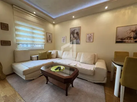 Rent, one bedroom apartment, 50m², City Kvart, Podgorica - image 13