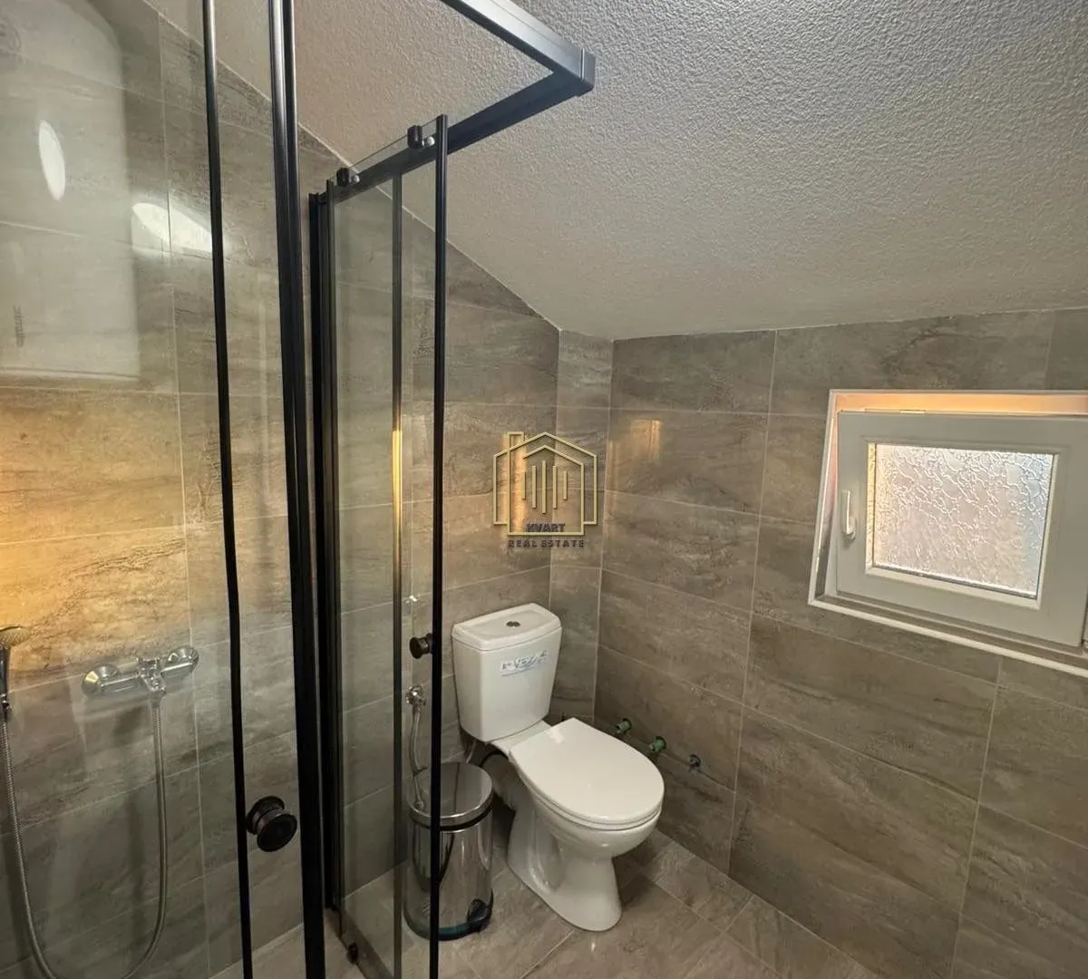 Izdavanje, dvosoban stan, 100m², Donja Gorica, Podgorica