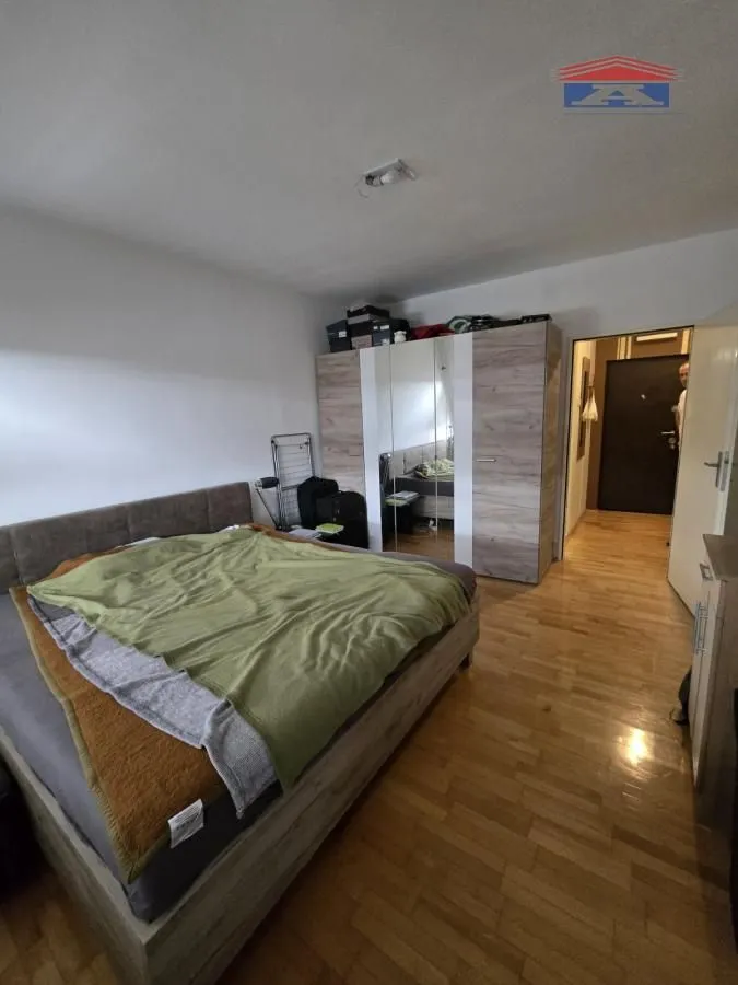 Izdavanje, dvosoban stan, 64m², Detelinara, Novi Sad Sve Podlokacije