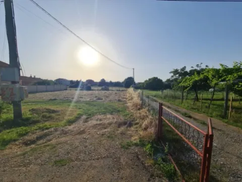 Prodaja, plac, 660m², Podgorica, Crna Gora - image 1