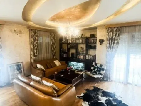 Prodaja, trosoban stan, 98m², City Kvart, Podgorica
