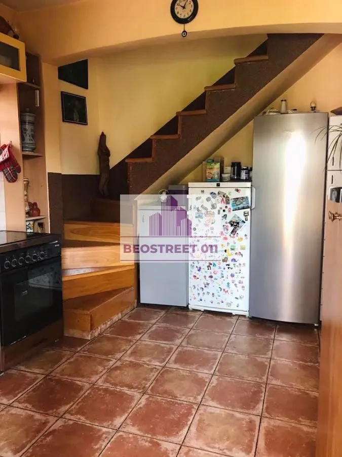 Sale, house, 139m², Crveni Krst, Beograd