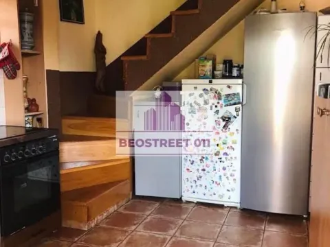 Prodaja, kuća, 139m², Crveni Krst, Beograd - image 2