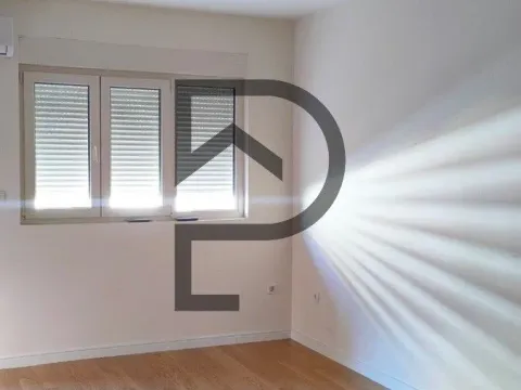 Izdavanje, stan, 50m², Central Point, Podgorica - image 3