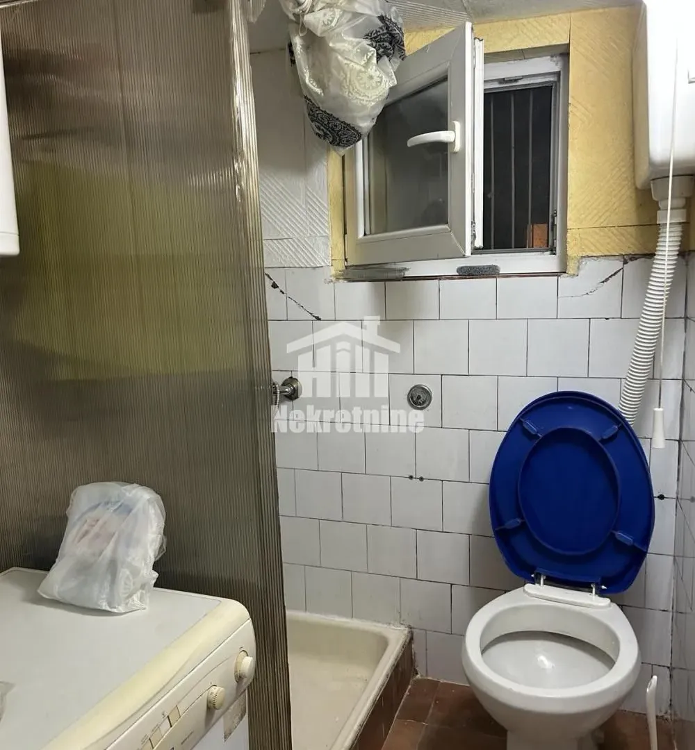 Prodaja, jednosoban stan, 25m², Zemun Sve Podlokacije, Beograd