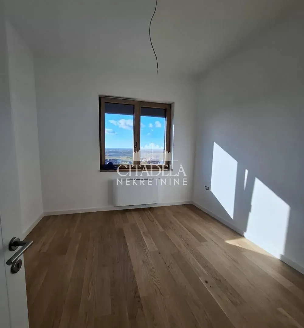 Sale, four bedroom apartment, 143m², Čukarica, Beograd