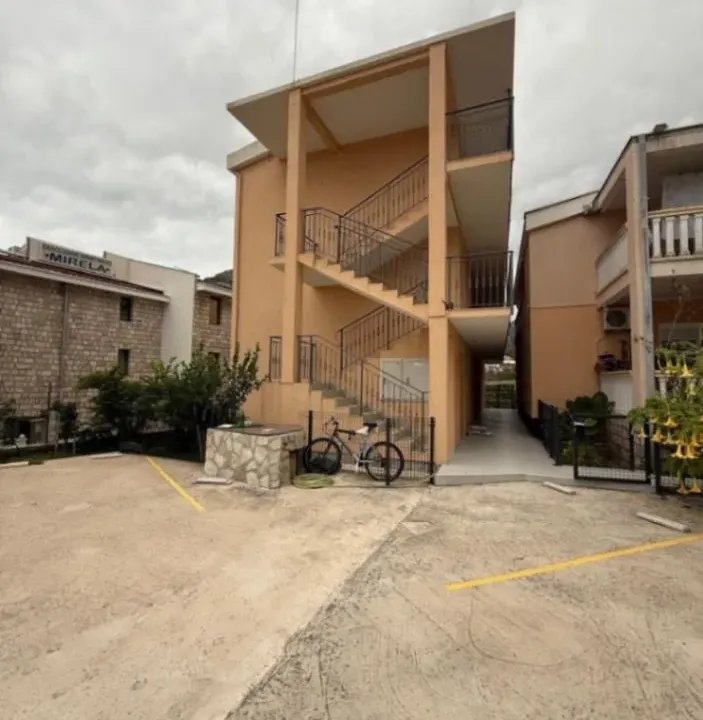 Sale, studio apartment, 30m², Sutomore, Bar