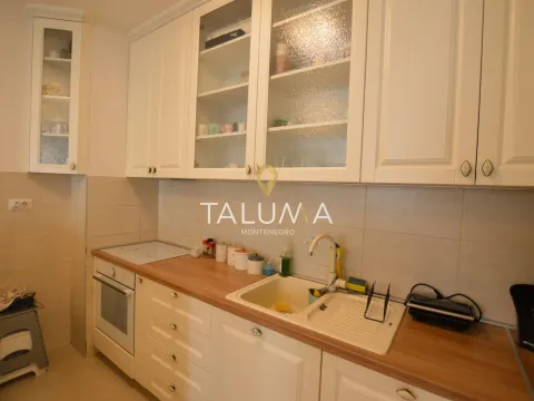 Prodaja, dvosoban stan, 64m², City Kvart, Podgorica - image 4