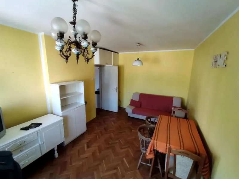 Rent, two bedroom apartment, 37m², Sajmište, Novi Sad