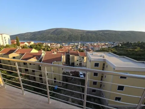 Sale, one bedroom apartment, 47m², Kumbor, Herceg Novi