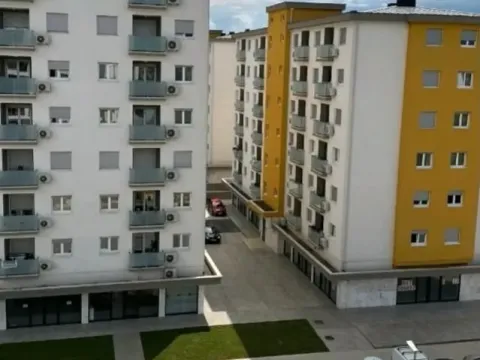 Izdavanje, jednosoban stan, 44m², Gorica C, Podgorica - image 7