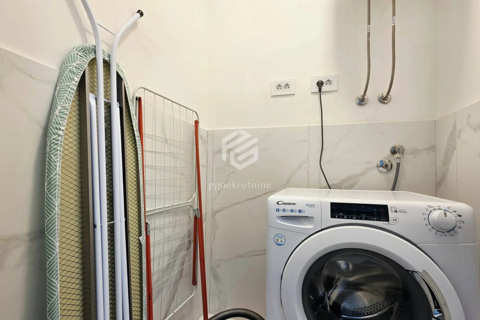 Rent, one bedroom apartment, 59m², Centar, Podgorica
