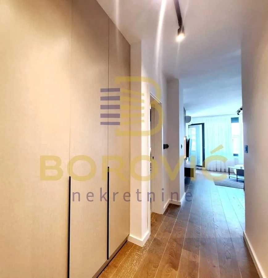 Izdavanje, dvosoban stan, 62m², Crveni Krst, Beograd
