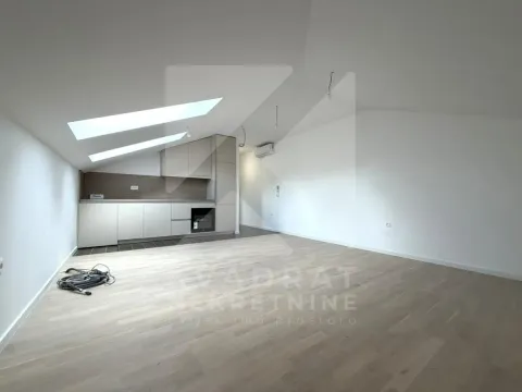 Prodaja, jednosoban stan, 52m², Tološi, Podgorica - image 2