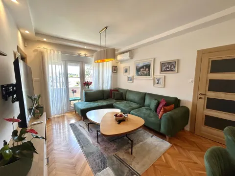 Sale, two bedroom apartment, 75m², Centar, Podgorica - image 1