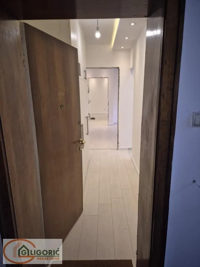 Prodaja, dvosoban stan, 60m², Stari Grad, Beograd