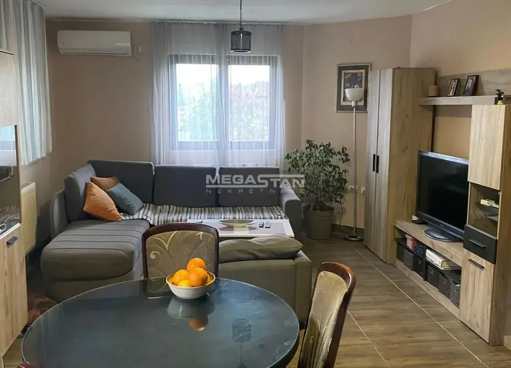 Sale, house, 209m², Stari Tamiš, Pančevo