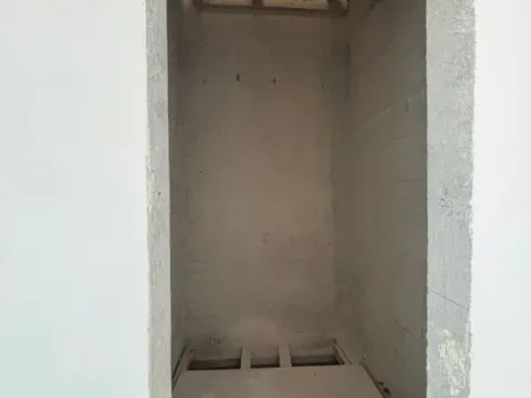 Prodaja, jednosoban stan, 40m², Stari Aerodrom, Podgorica - image 10