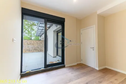 Prodaja, trosoban stan, 67m², Kluz, Zvezdara Sve Podlokacije - image 11