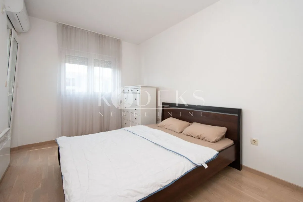 Izdavanje, dvosoban stan, 71m², City Kvart, Podgorica