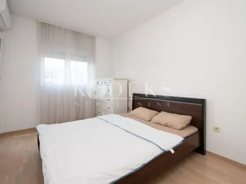 Rent, two bedroom apartment, 71m², City Kvart, Podgorica - image 7