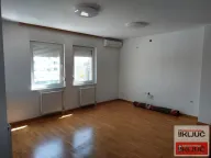 Prodaja, petosoban stan, 111m2, Bulevar Evrope, Novi Sad, Novi Sad