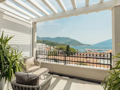Sale, two bedroom apartment, 100m², Kotor, Crna Gora - image 6