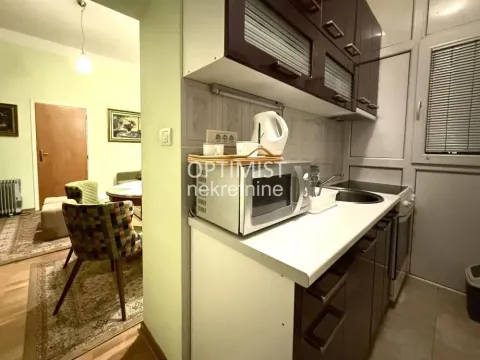 Rent, two bedroom apartment, 45m², Stari Grad, Beograd - image 5