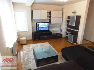 Izdavanje, četvorosoban stan, 102m², Centar, Kragujevac - image 23