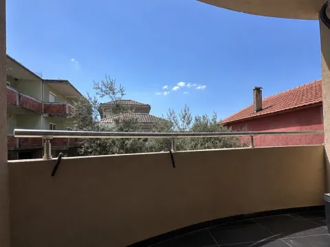Prodaja, jednosoban stan, 60m², Zagorič, Podgorica - image 8