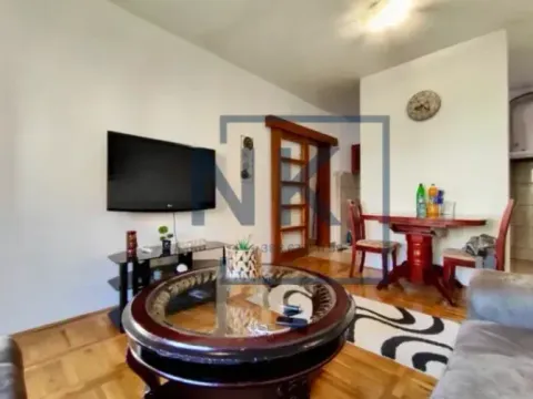 Rent, two bedroom apartment, 64m², Stari Aerodrom, Podgorica - image 5