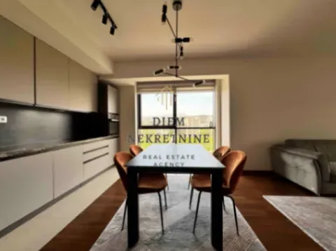 Izdavanje, dvosoban stan, 85m², Master Kvart, Podgorica - image 13