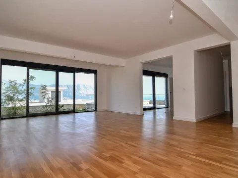 Prodaja, kuća, 184m², Budva, Crna Gora - image 7