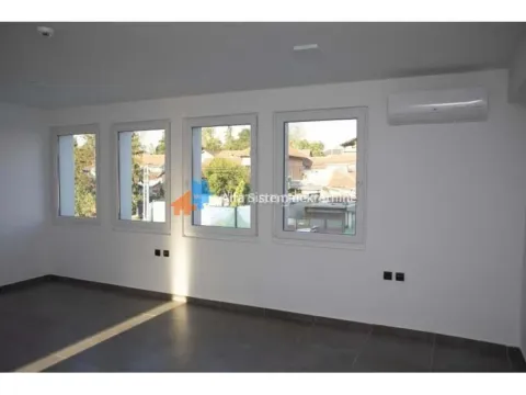 Izdavanje, poslovni prostor, 1200m², Karaburma, Palilula Sve Podlokacije - image 4