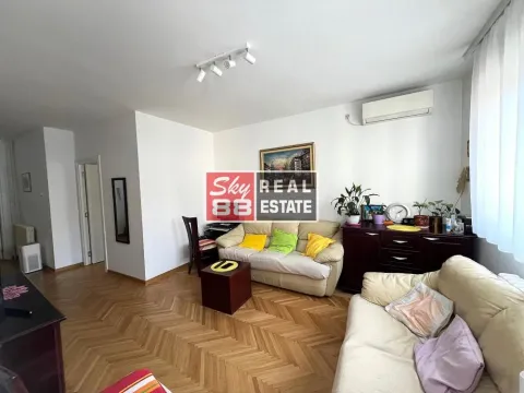 Prodaja, četvorosoban stan, 76m², Vračar Sve Podlokacije, Beograd - image 2