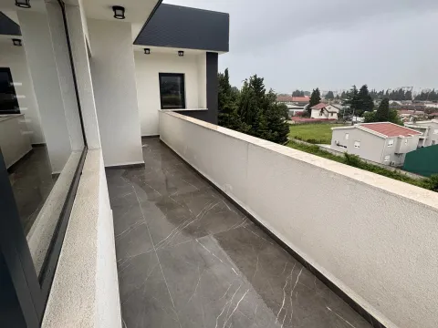 Rent, three bedroom apartment, 132m², Polje, Bar - image 8