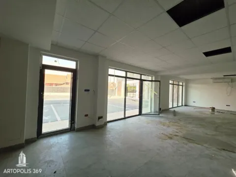 Rent, office space, 232m², Leštane, Grocka - image 10