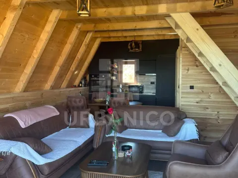 Kuća in Tepačko polje