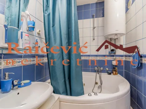 Sale, two bedroom apartment, 70m², Novi Beograd Blok 23, Novi Beograd Sve Podlokacije - image 17