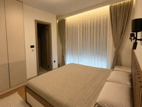 Rent, house, 290m², Stari Aerodrom, Podgorica - image 15