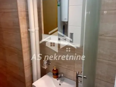 Rent, two bedroom apartment, 44m², Stari Grad, Beograd - image 32